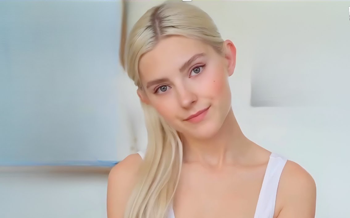 Eva Elfie: Bio, Age, Career, Family & Net Worth 2026